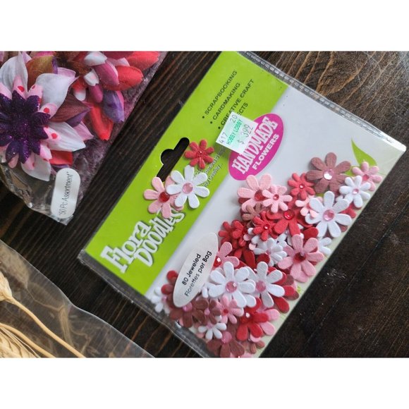 LOT - Journal Scrapbook Embellishments Flowers & Plants 3D Retired New #25 - Picture 8 of 12